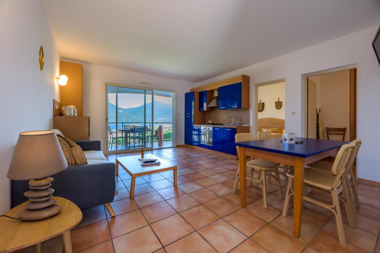 פרופריאנו Residence Ochji Di Mare מראה חיצוני תמונה
