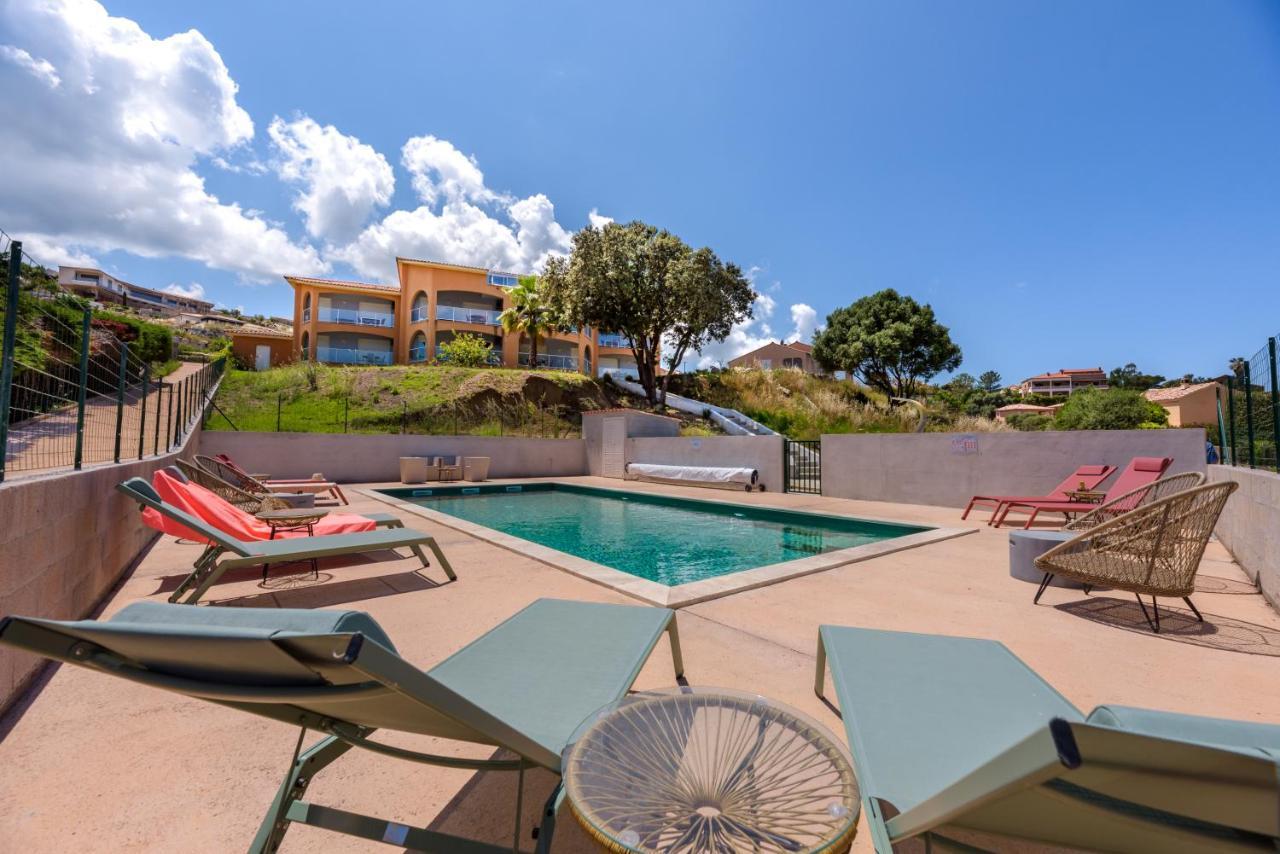 פרופריאנו Residence Ochji Di Mare מראה חיצוני תמונה
